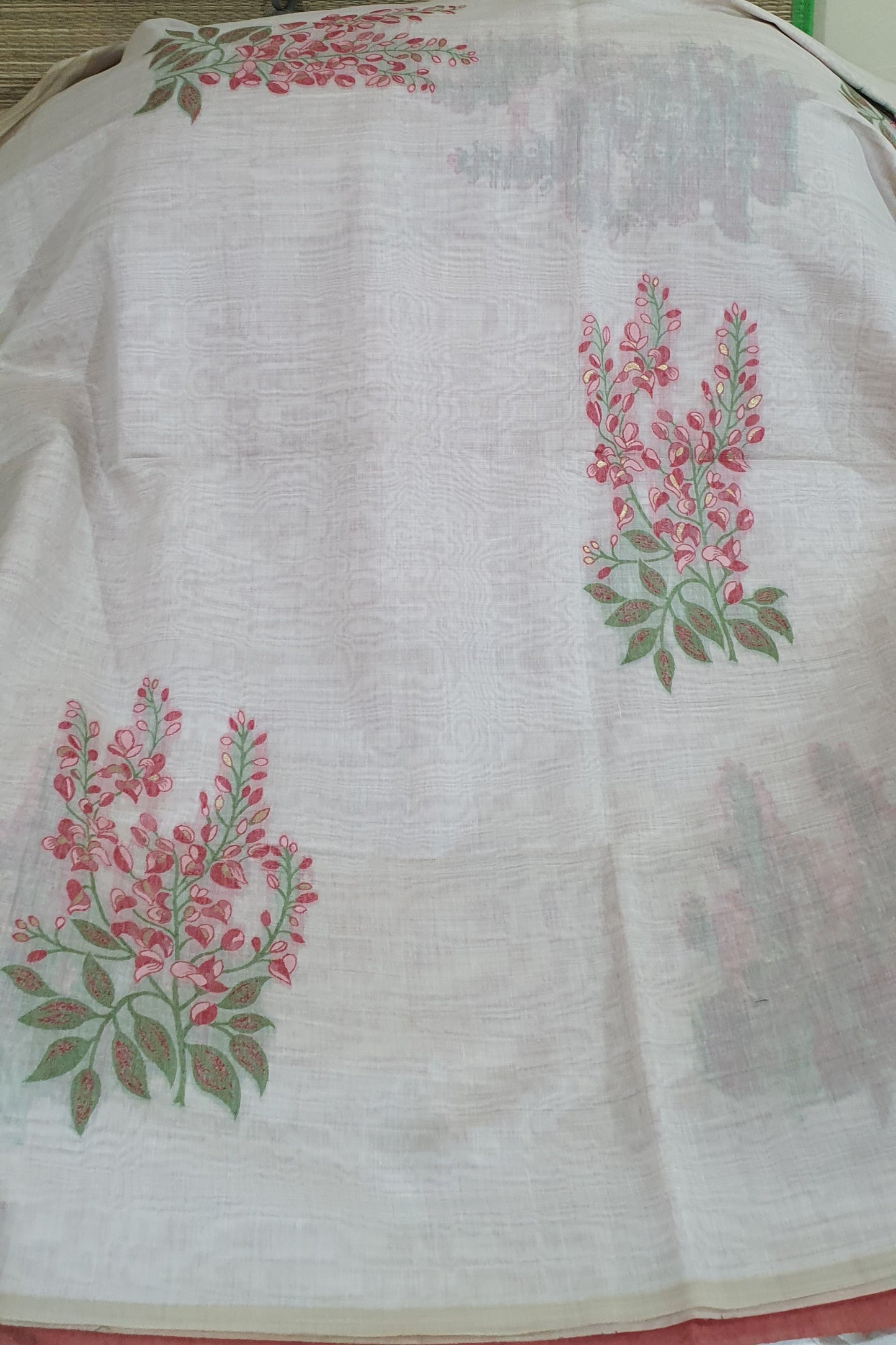 Red OffWhite Muslin Cotton Saree