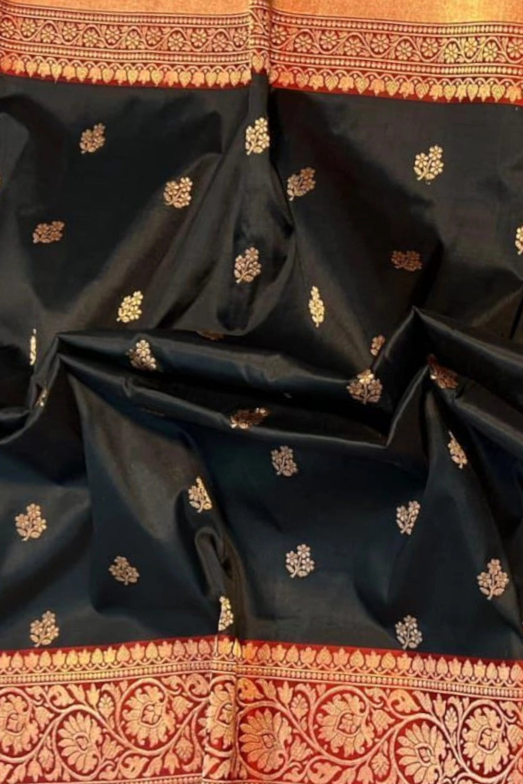 BlackRed Pure Katan Banarasi