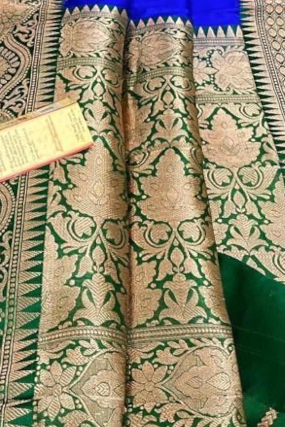 Nila Pure Handloom Katan Banarasi
