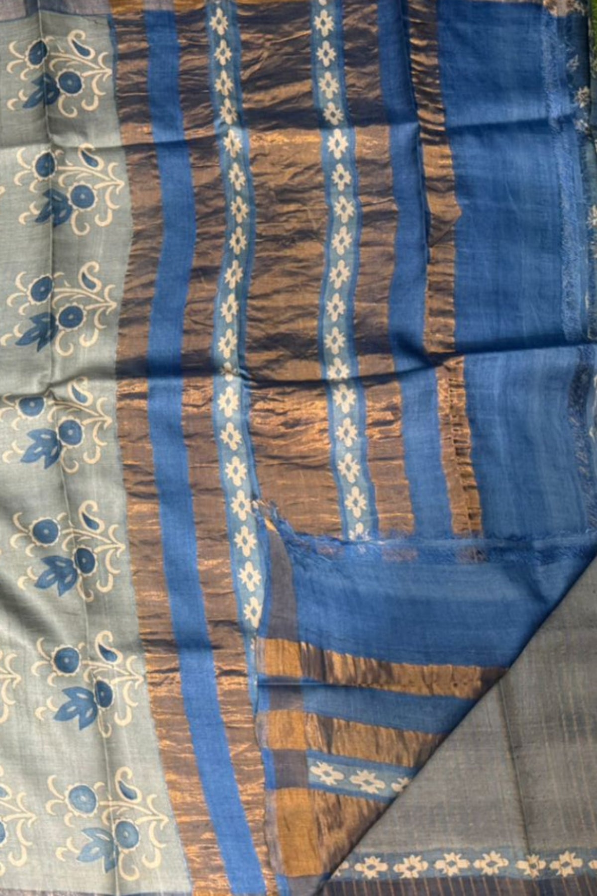 Pure hnadloom Saree Light Blue