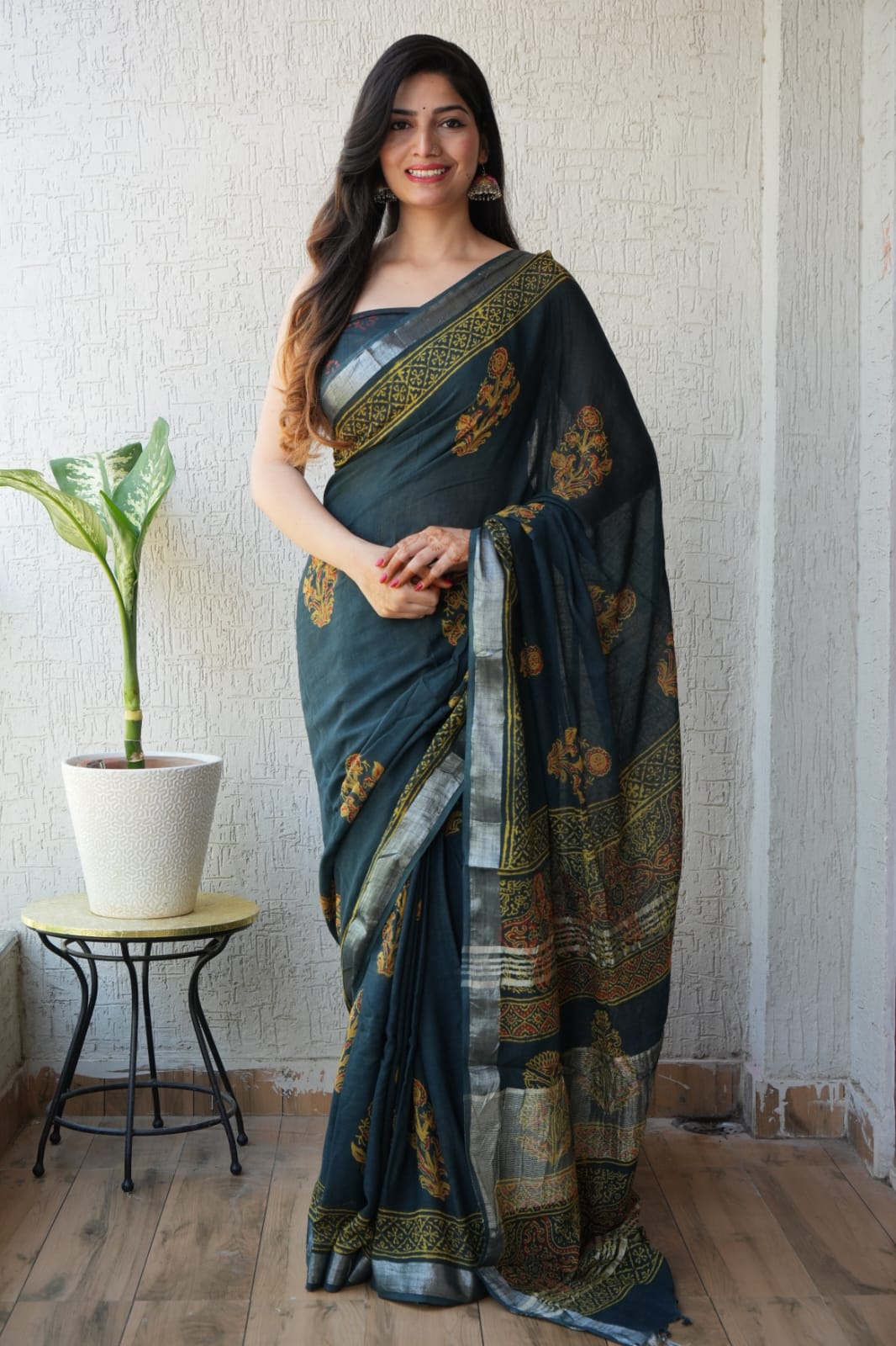 Premium linen cotton Saree 3