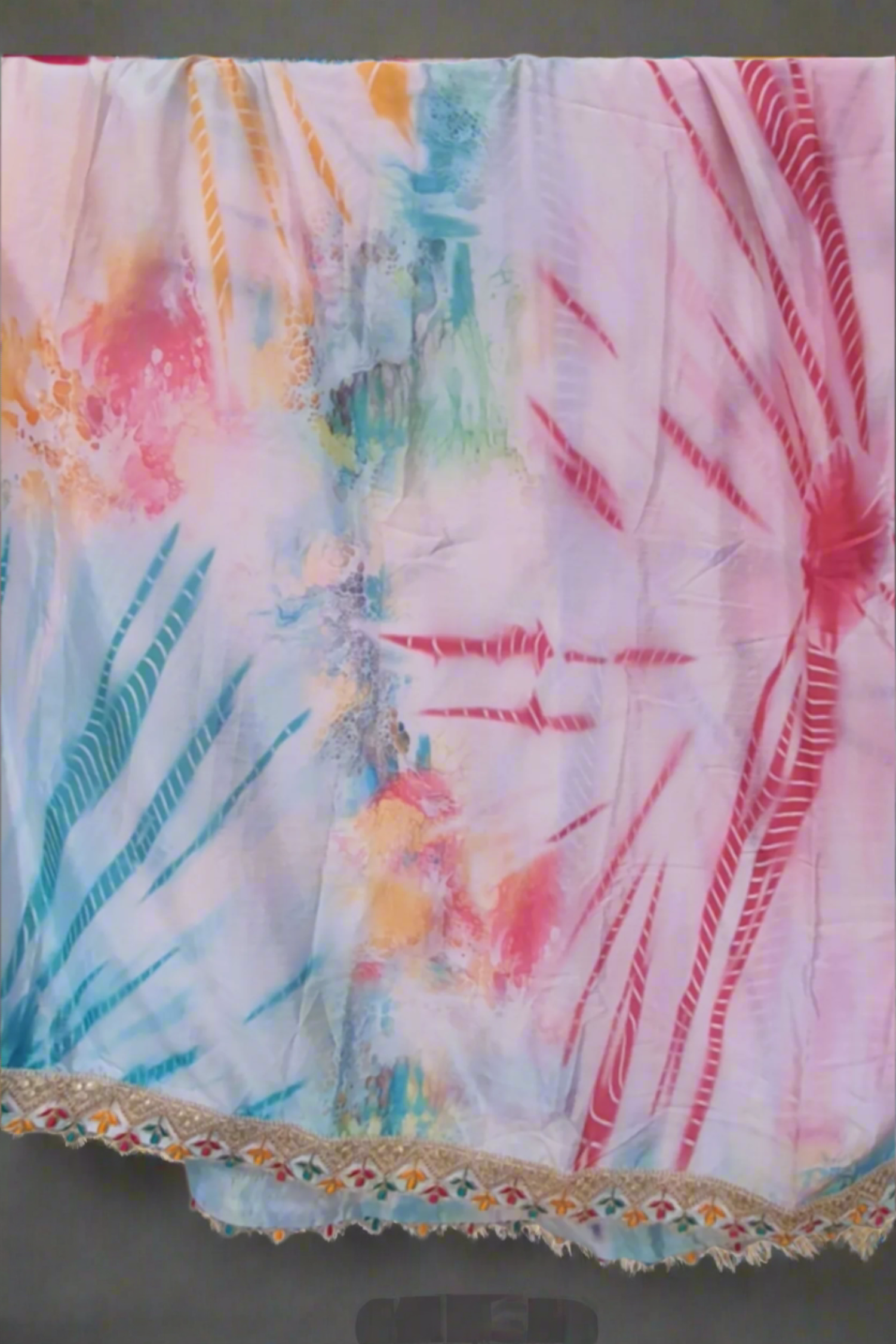 Multicolor vibrant blended silk