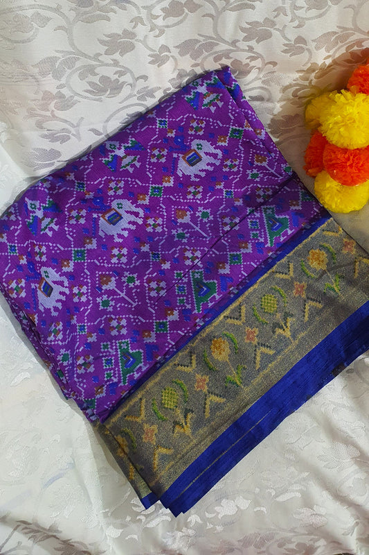 Violet semi patola