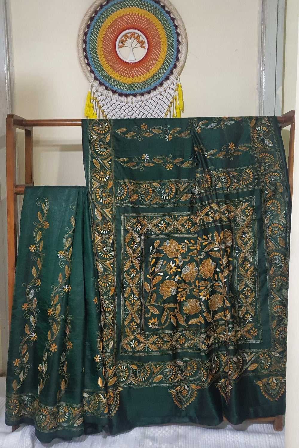 Dark Green Hand Kantha Stitch Saree