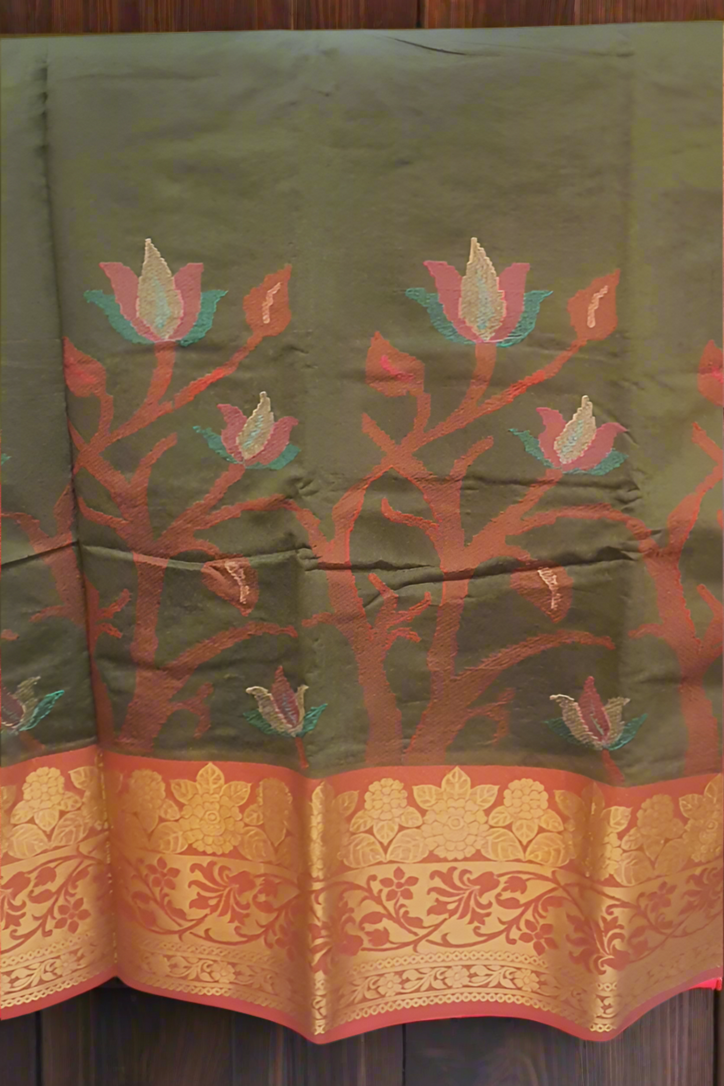 Gadwal cotton bottle green cotton Saree thread weaving day wear home wear