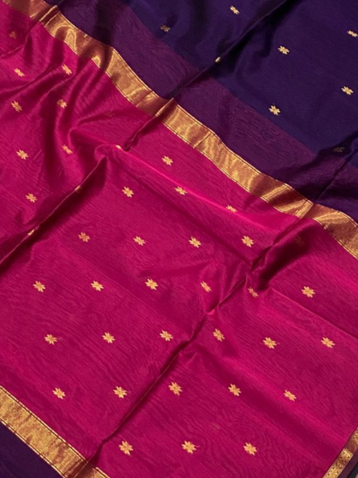 Hand_woven_star_buta_saree