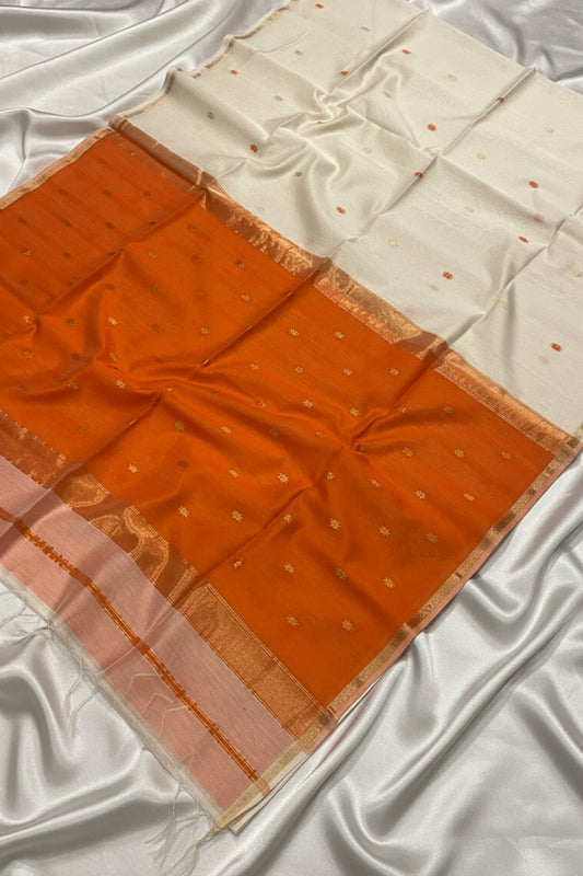 Hand_woven_star_buta_saree