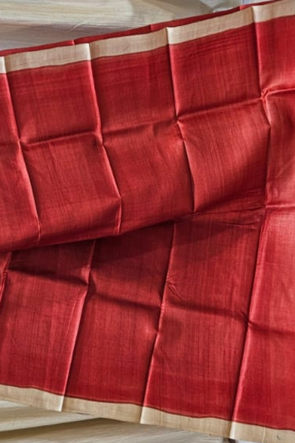 Pure_Tussar_Handloom_Saree_with_Hand_Pen_Kalamkari_Pallu