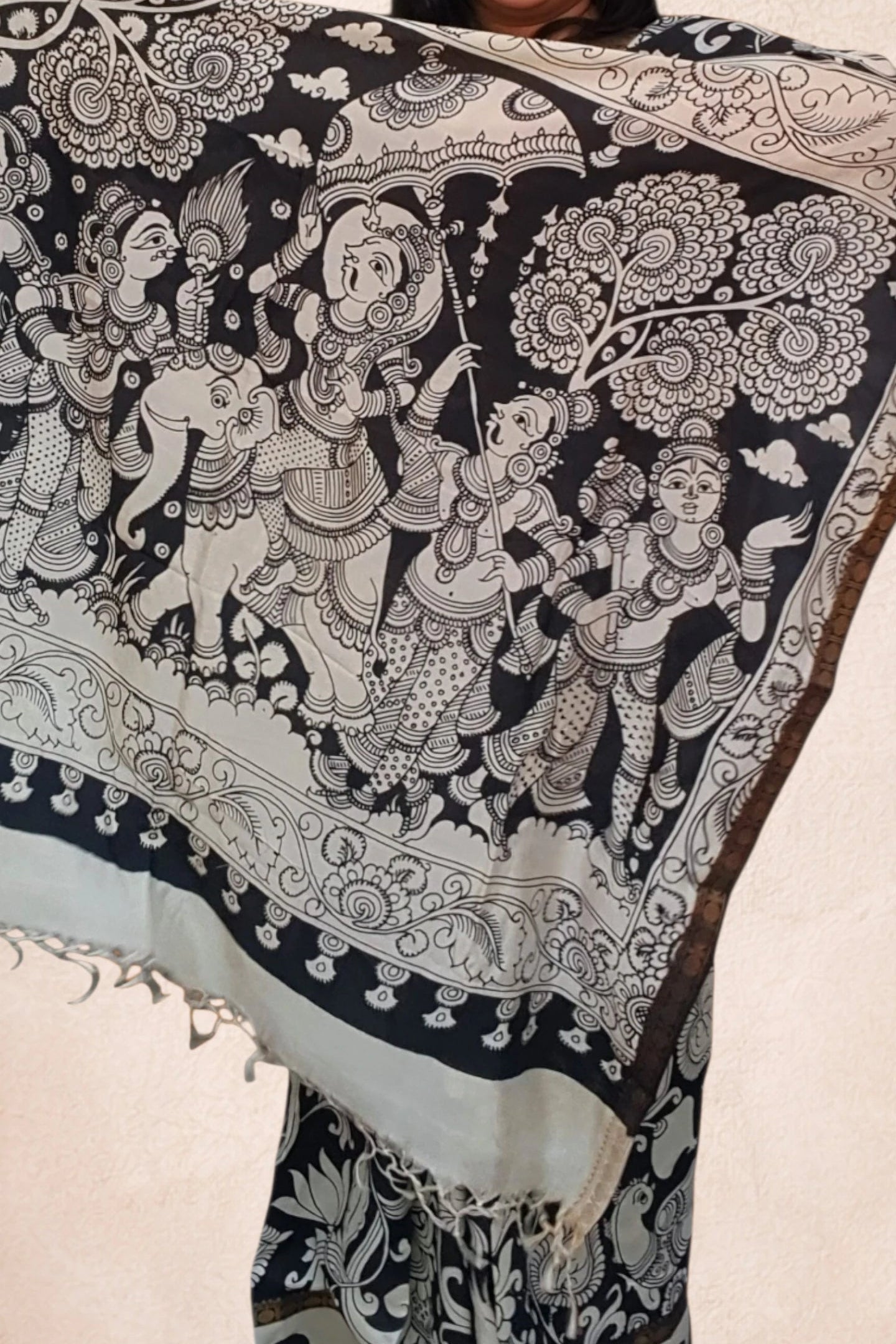 Koonjitha__handpainted_kalamkari_saree
