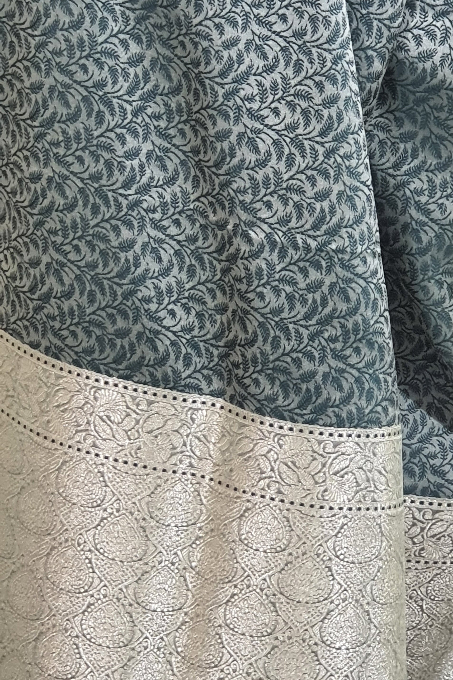 Pure handloom val kalam banarasi saree